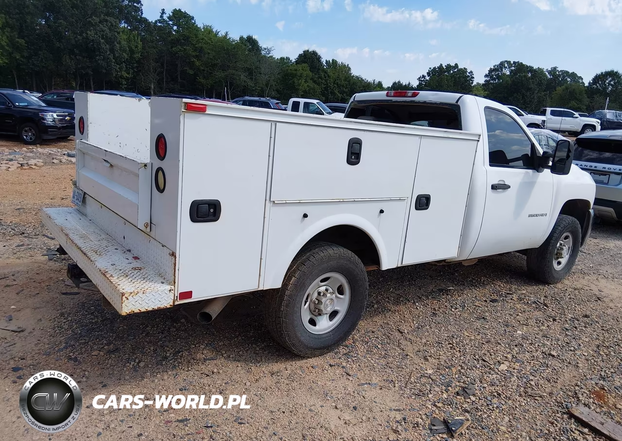 2009 Chevrolet Silverado 2500Hd Work Truck VIN:1GBHC44K99E106562 - 4