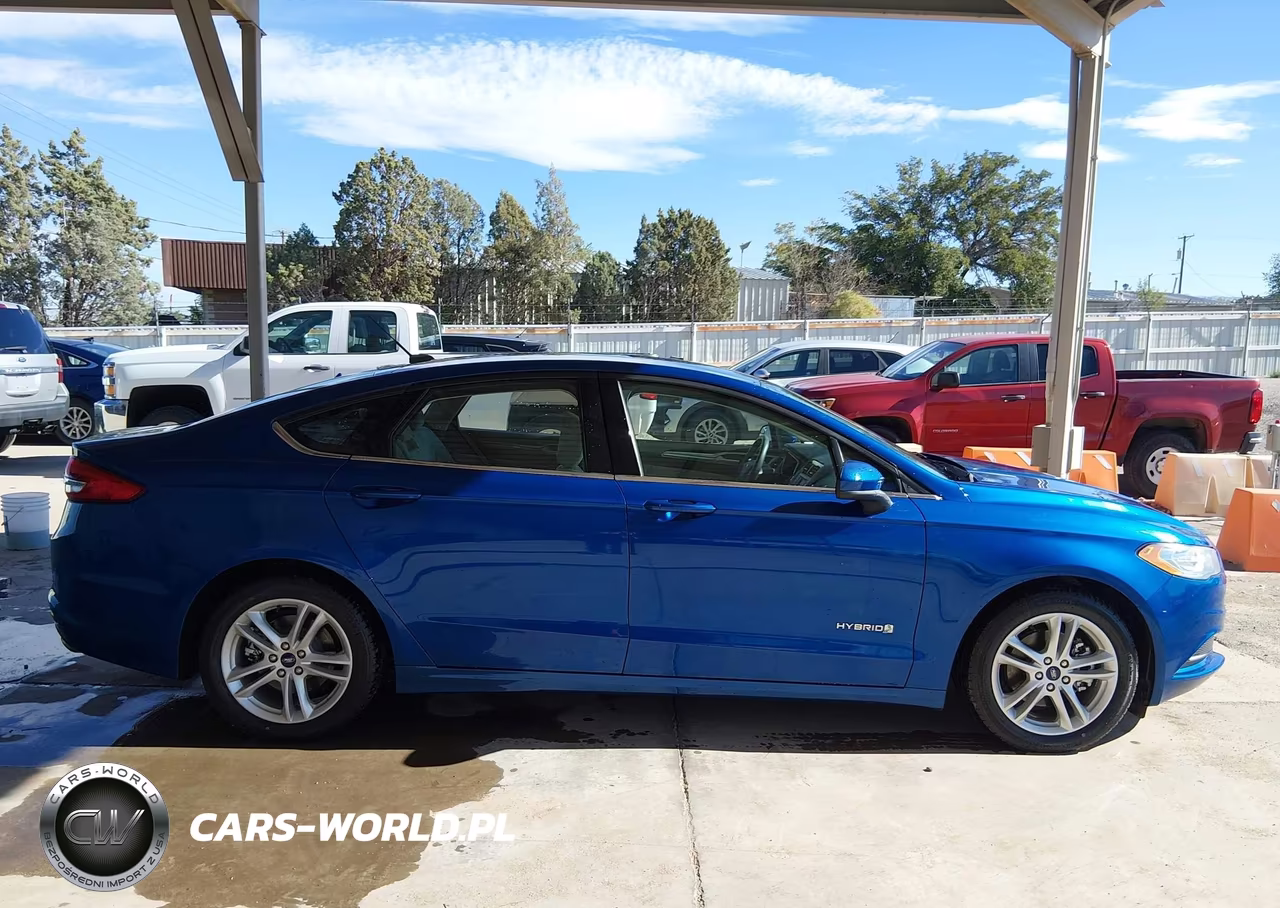 2018 Ford Fusion Hybrid S VIN:3FA6P0UU0JR273658 - 13