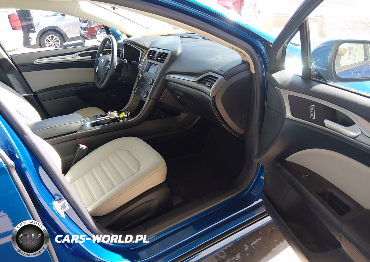 2018 Ford Fusion Hybrid S VIN:3FA6P0UU0JR273658 - 5