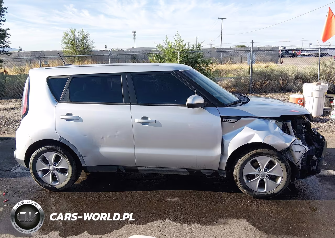 2015 Kia Soul VIN:KNDJN2A2XF7757943 - 14