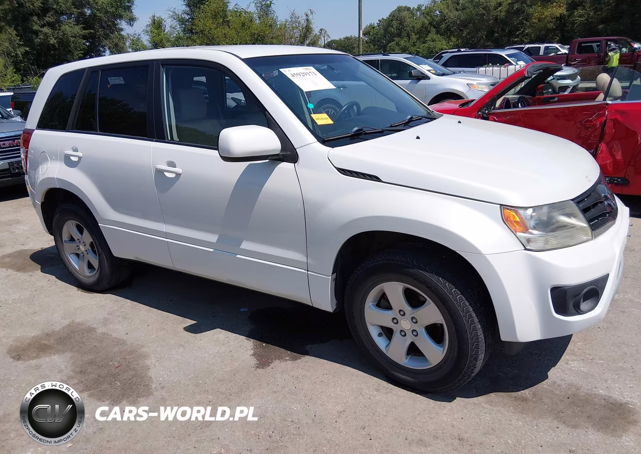 2013 Suzuki Grand Vitara Premium – zdjęcie 1 z 18