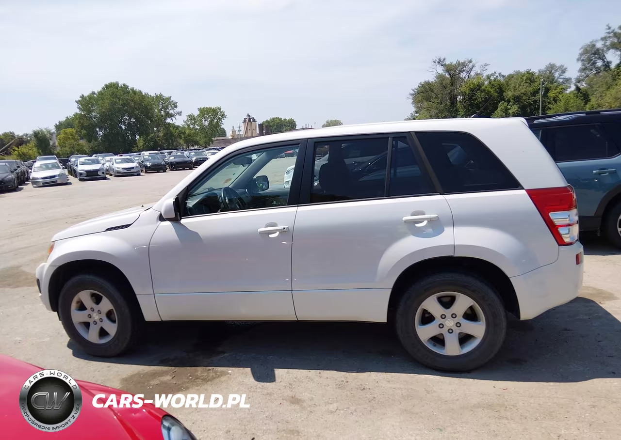 2013 Suzuki Grand Vitara Premium VIN:JS3TD0D65D4100143 - 14