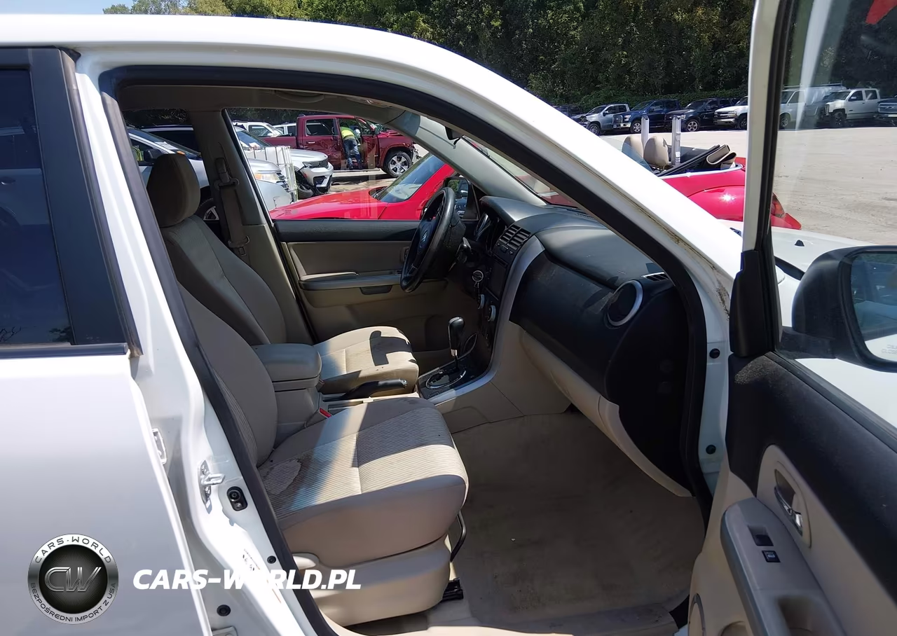 2013 Suzuki Grand Vitara Premium VIN:JS3TD0D65D4100143 - 5