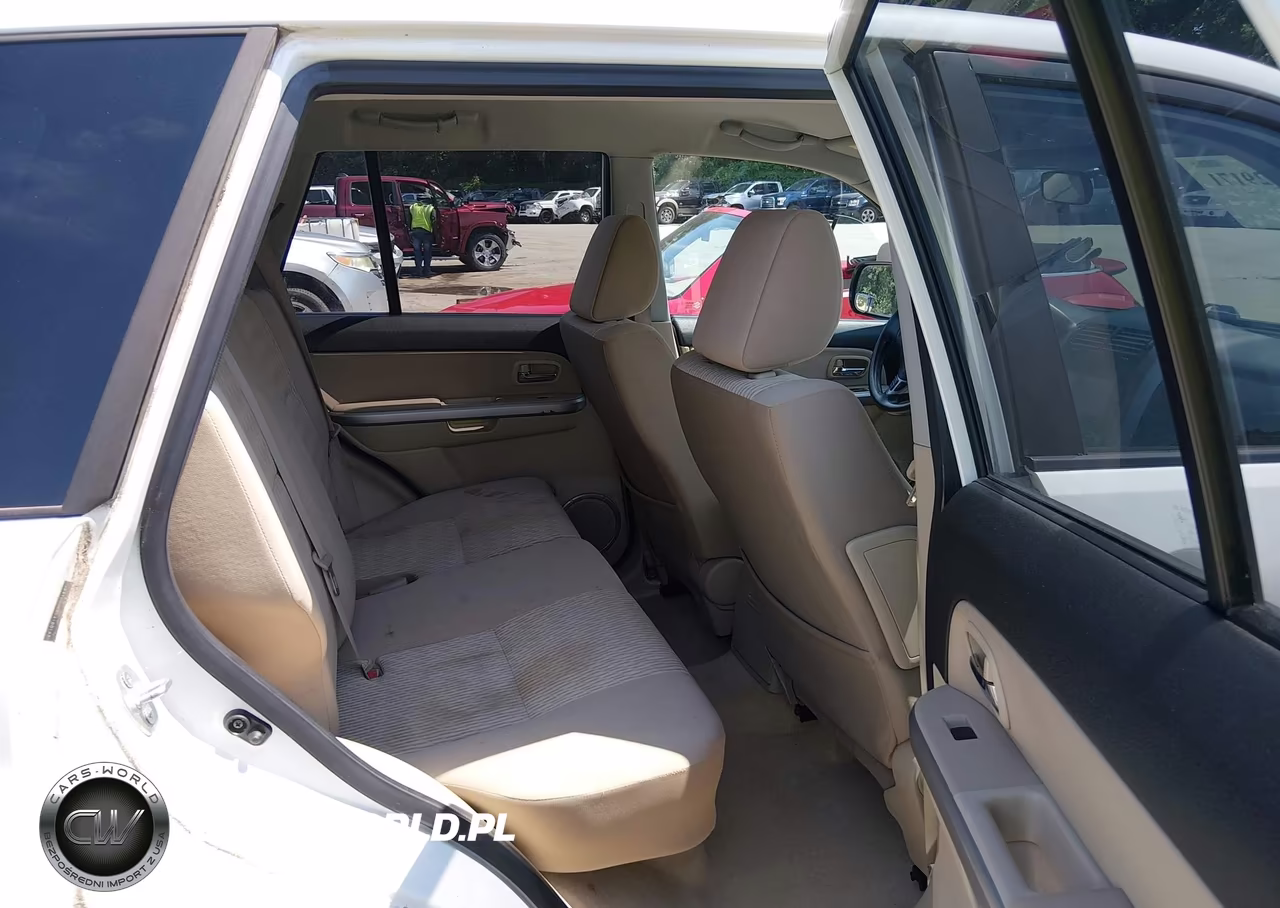 2013 Suzuki Grand Vitara Premium VIN:JS3TD0D65D4100143 - 8