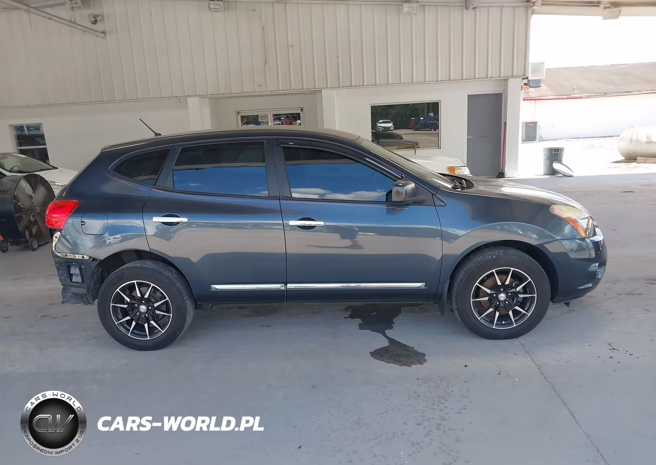 2014 Nissan Rogue Select S VIN:JN8AS5MT7EW618957 - 14