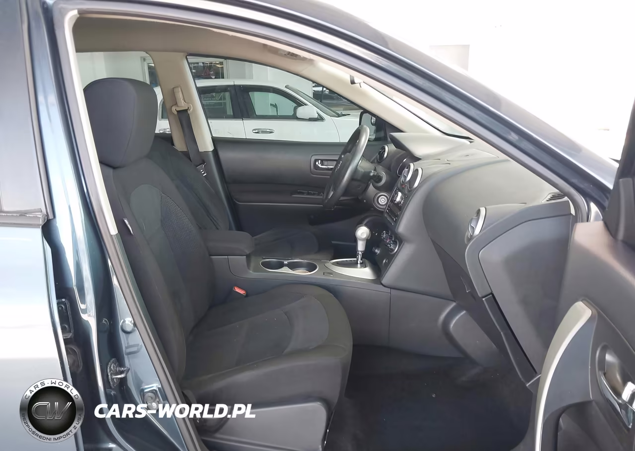2014 Nissan Rogue Select S VIN:JN8AS5MT7EW618957 - 5