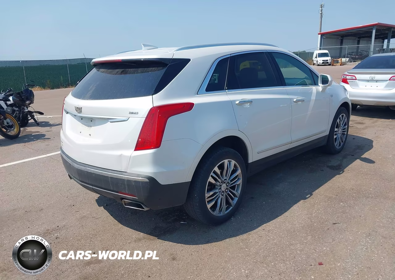 2017 Cadillac Xt5 Premium Luxury VIN:1GYKNERS0HZ147822 - 4