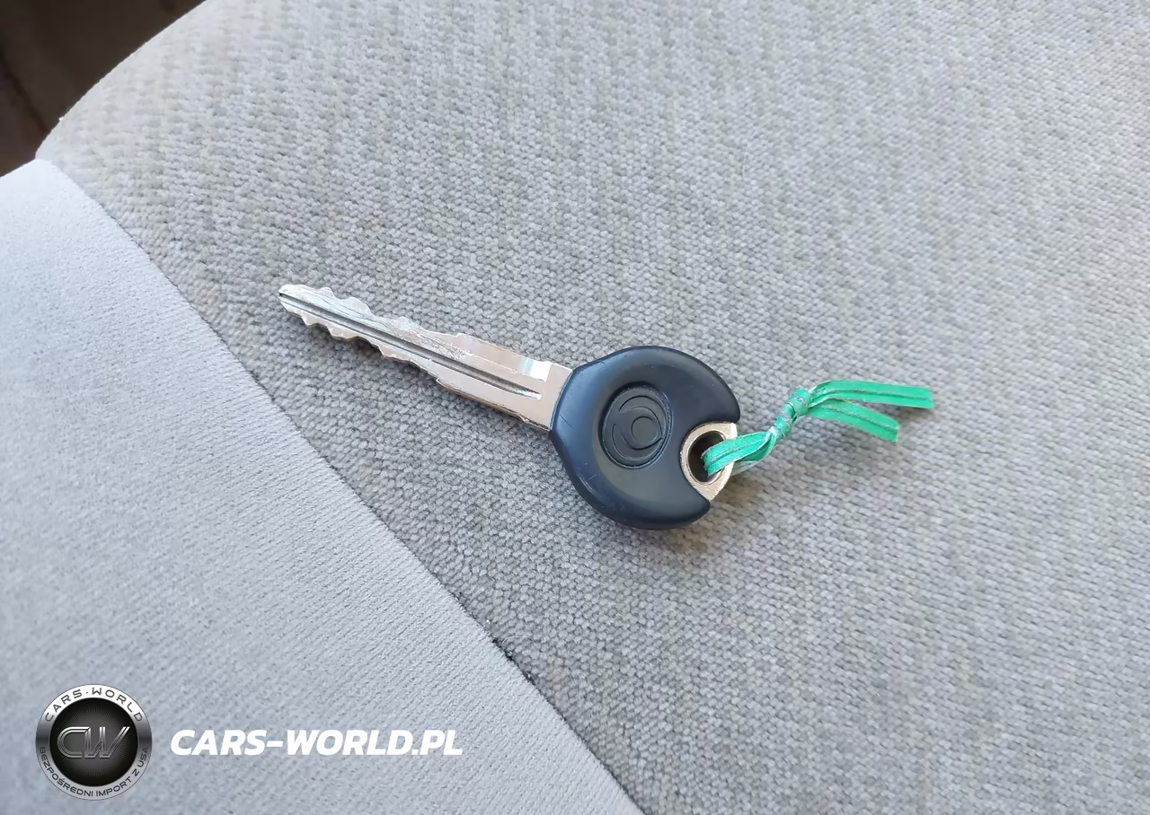 1997 Mazda 626 Dx-Lx VIN:1YVGE22C8V5635605 - 11