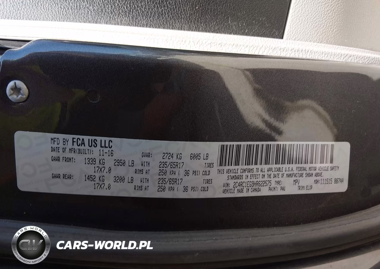 2017 Chrysler Pacifica Touring-L Plus VIN:2C4RC1EG9HR622575 - 9