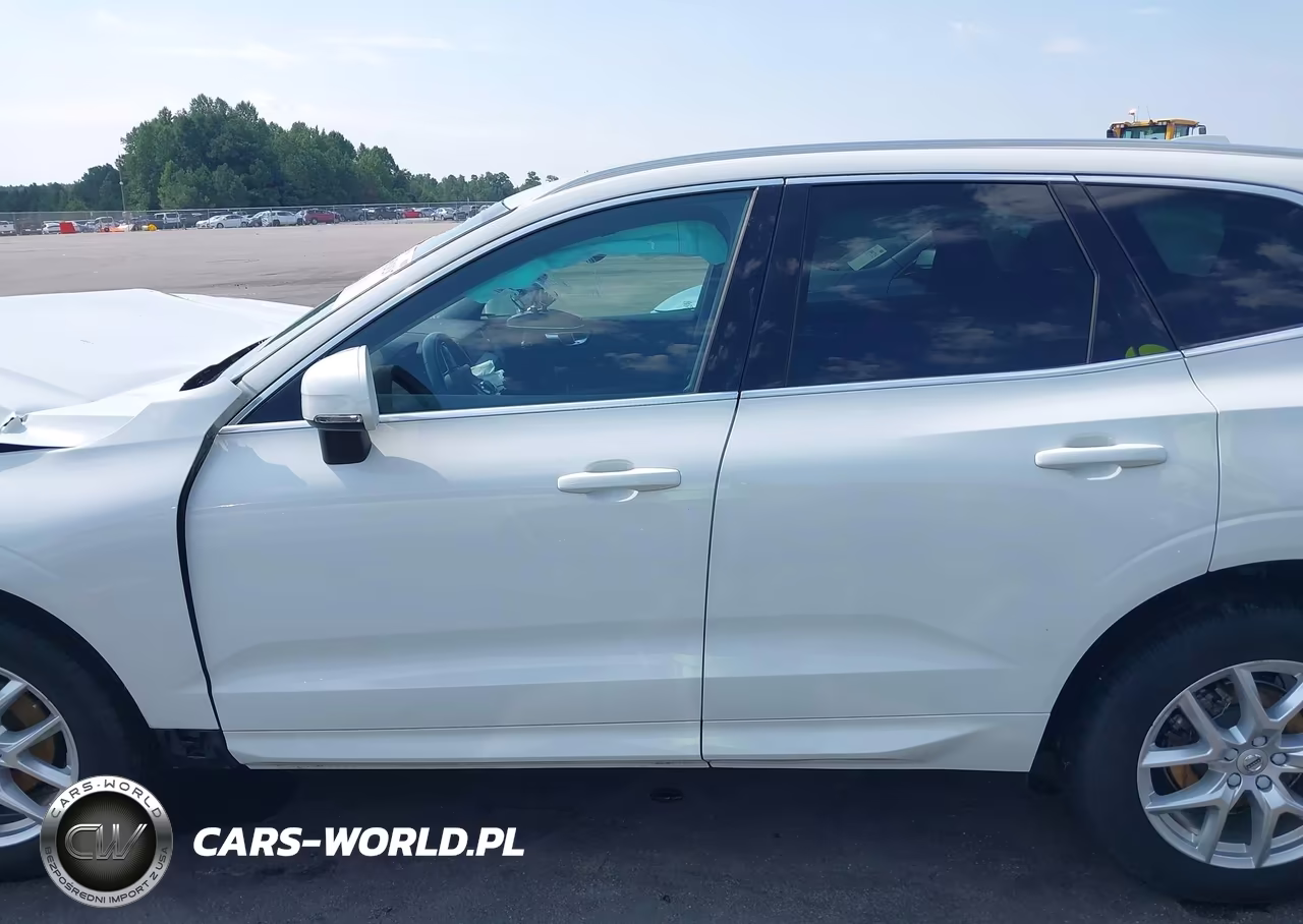 2020 Volvo Xc60 T5 Momentum VIN:YV4102RK5L1602098 - 15