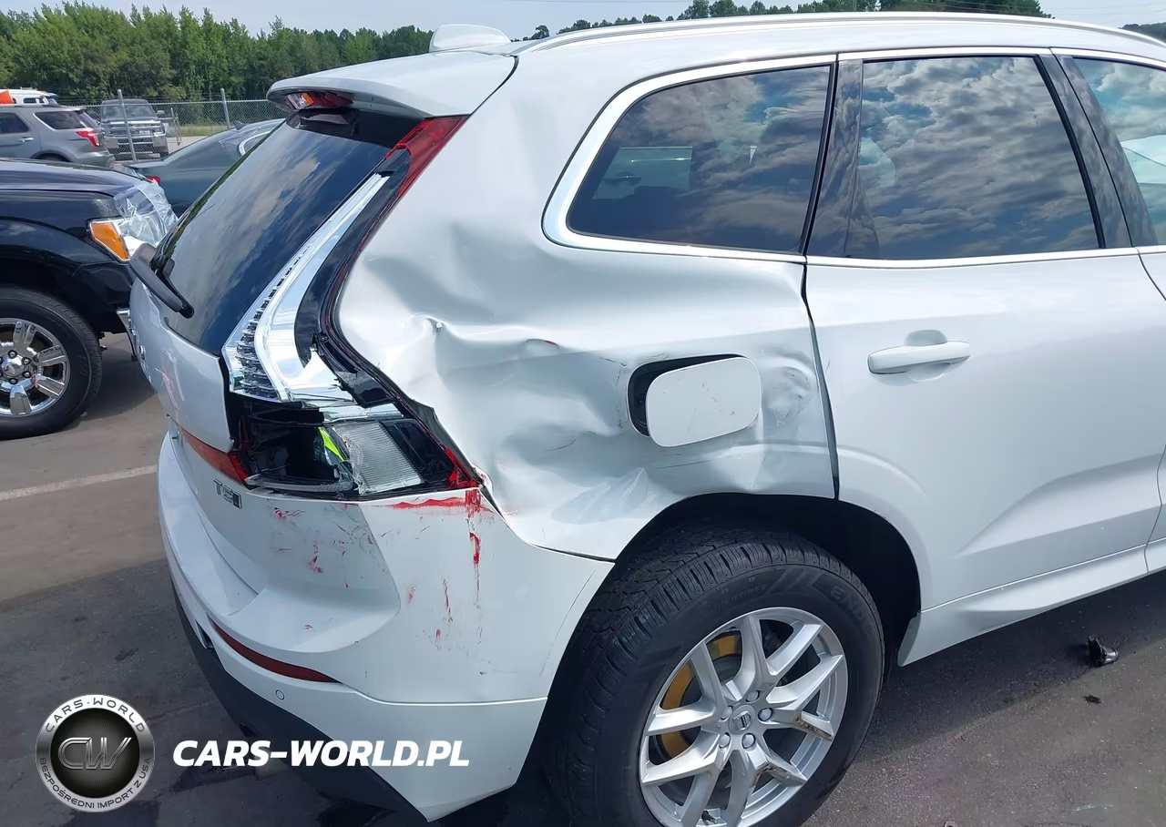 2020 Volvo Xc60 T5 Momentum VIN:YV4102RK5L1602098 - 18