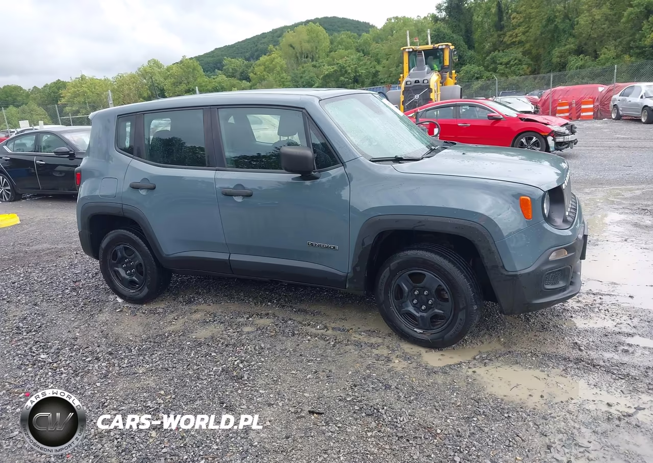 2018 Jeep Renegade Sport 4X4 VIN:ZACCJBABXJPJ43052 - 1