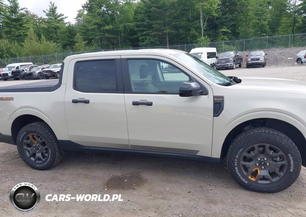 2024 Ford Maverick Xlt VIN:3FTTW8C95RRA89551 - 13