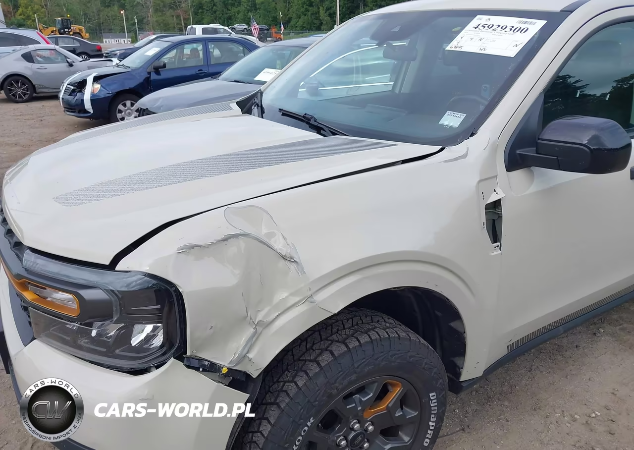 2024 Ford Maverick Xlt VIN:3FTTW8C95RRA89551 - 17