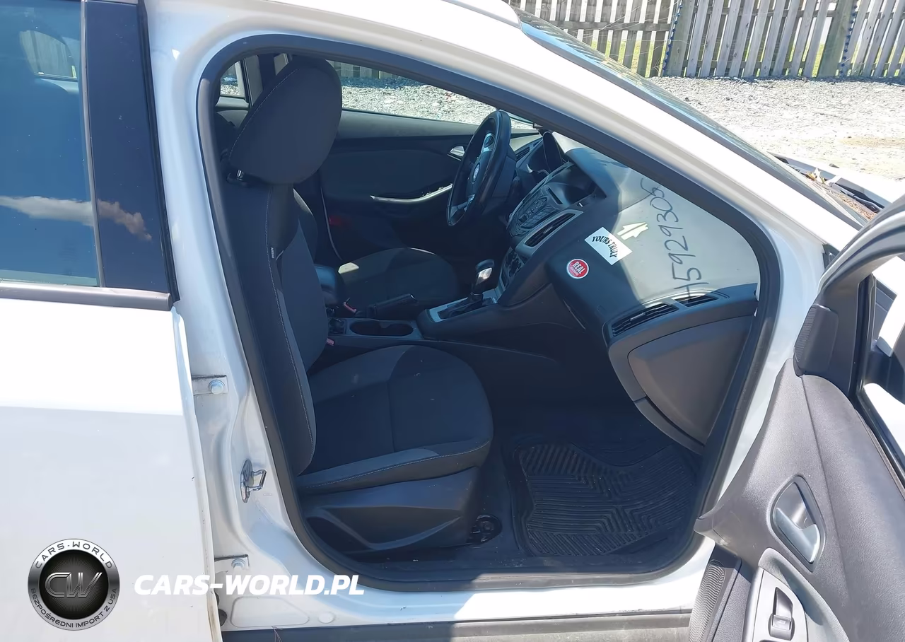 2013 Ford Focus Se VIN:1FADP3F27DL118810 - 5