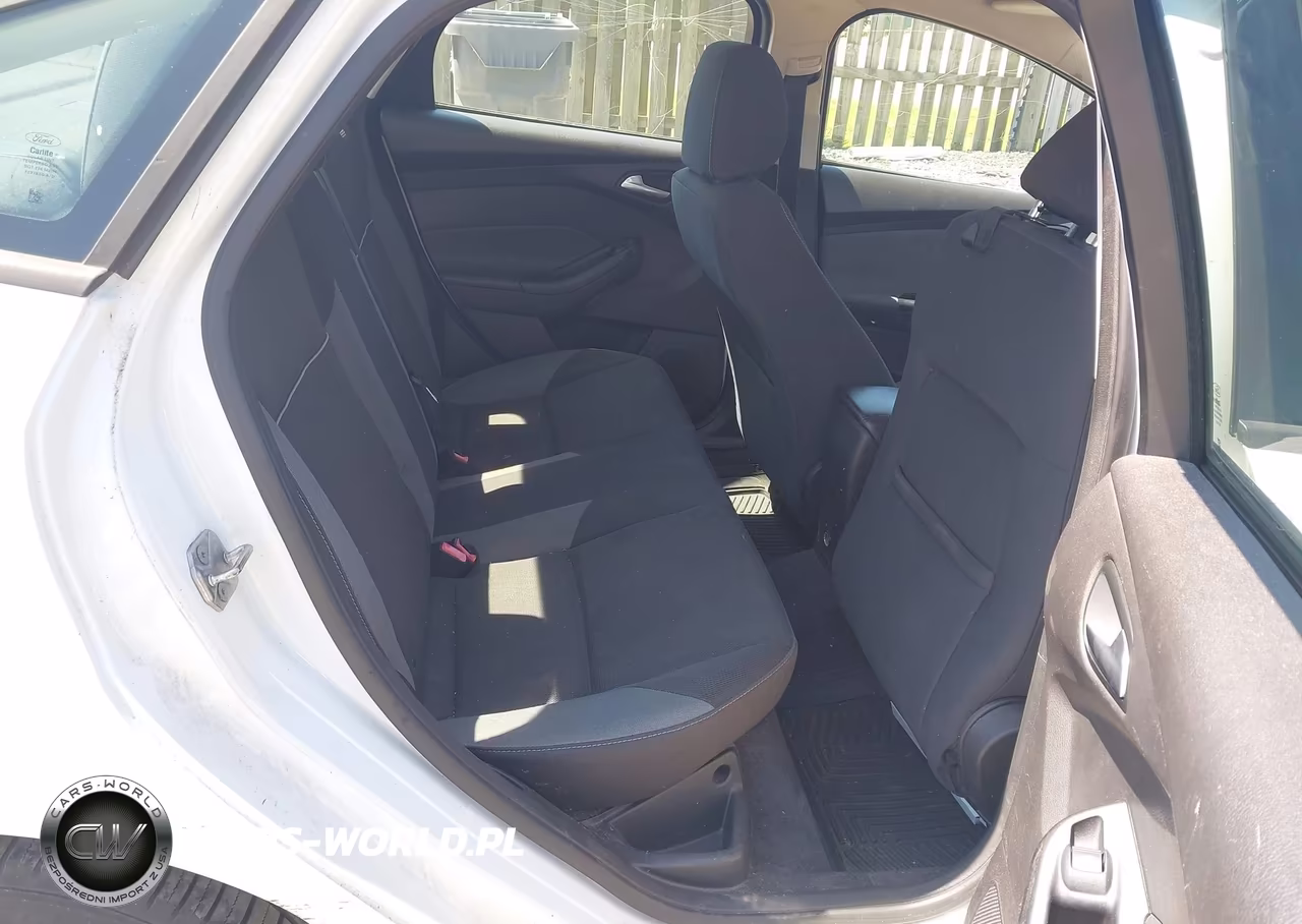2013 Ford Focus Se VIN:1FADP3F27DL118810 - 8