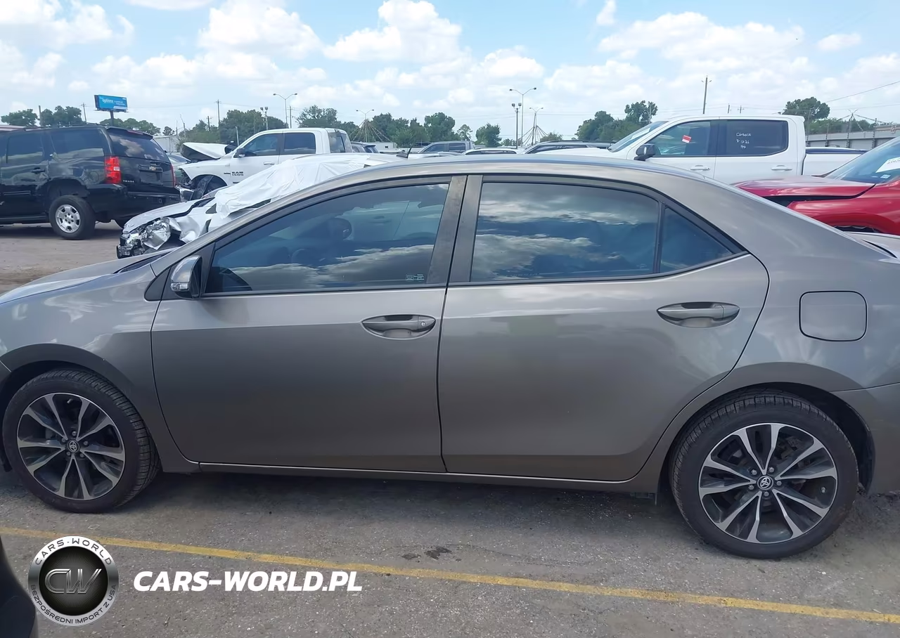 2017 Toyota Corolla Se VIN:5YFBURHE8HP732833 - 14