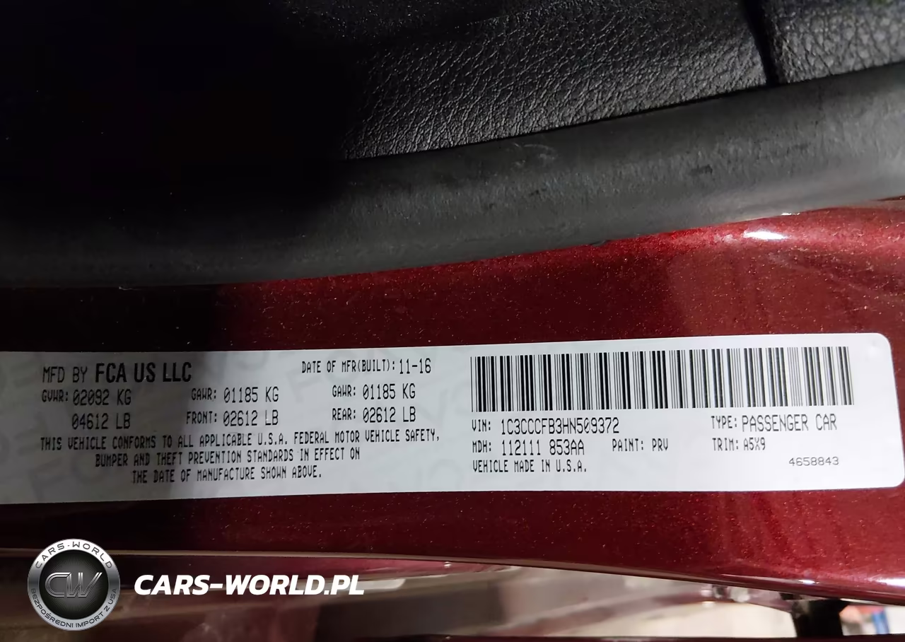 2017 Chrysler 200 Touring VIN:1C3CCCFB3HN509372 - 9