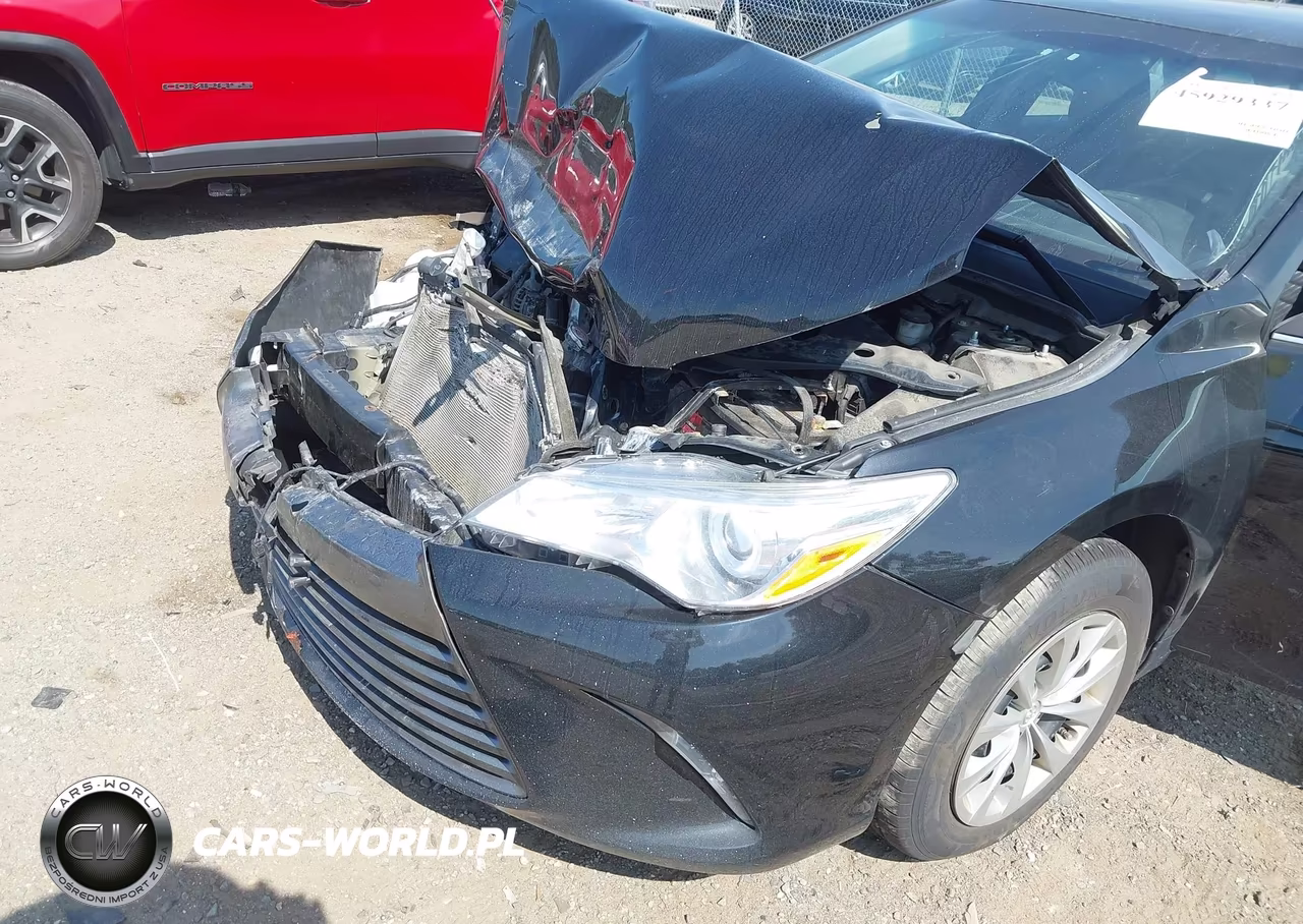 2017 Toyota Camry Le VIN:4T1BF1FK6HU723924 - 6