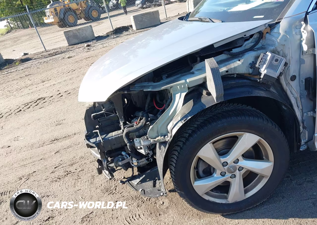 2020 Audi Q3 Premium Plus 45 Tfsi Quattro Tiptronic VIN:WA1BECF34L1072017 - 6