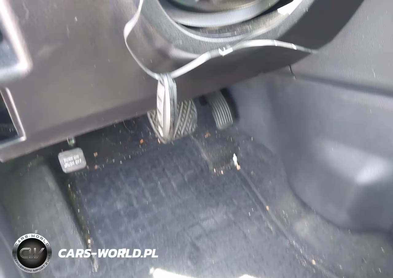 2011 Nissan Rogue Sv VIN:JN8AS5MT7BW577144 - 11