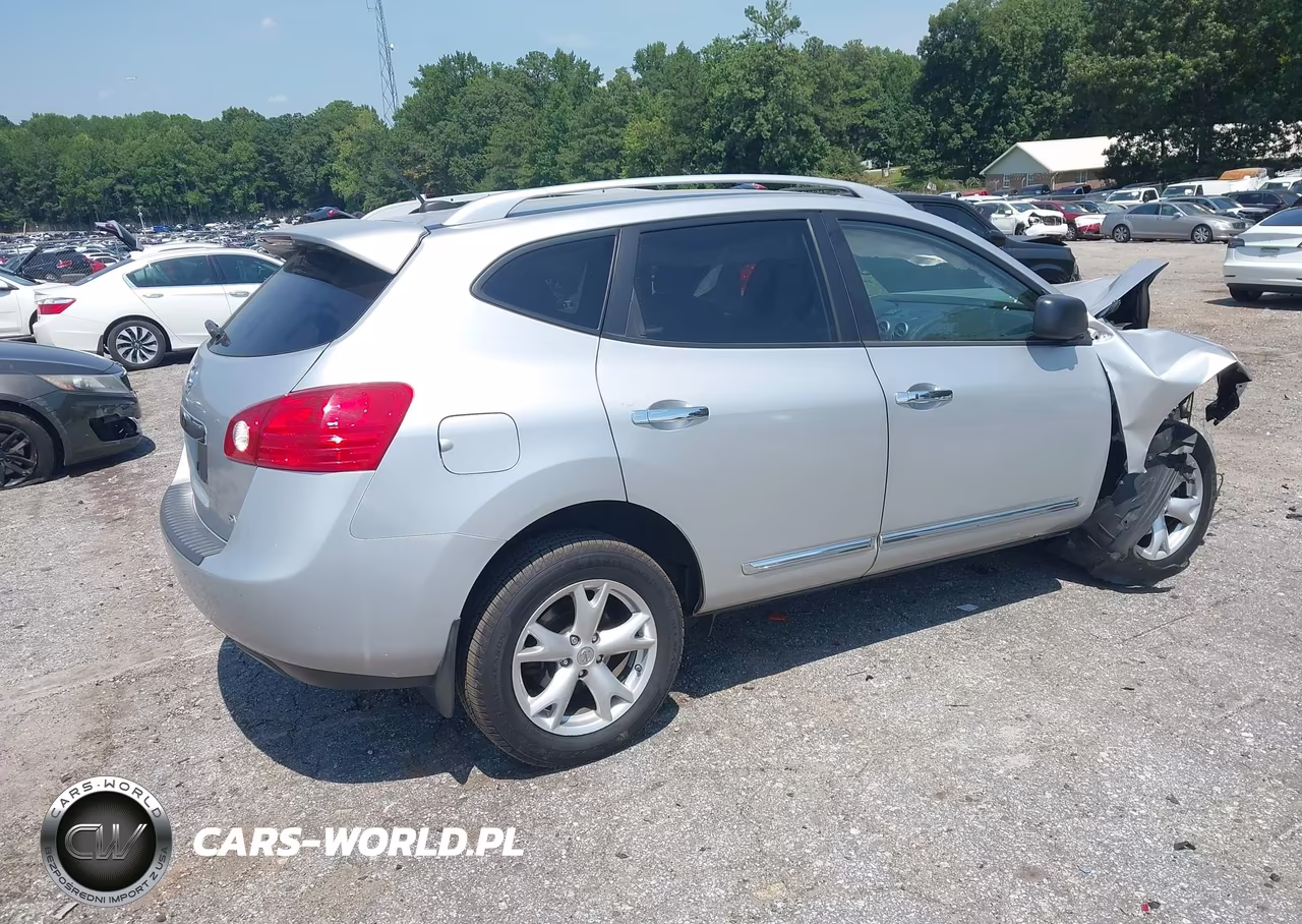 2011 Nissan Rogue Sv VIN:JN8AS5MT7BW577144 - 4