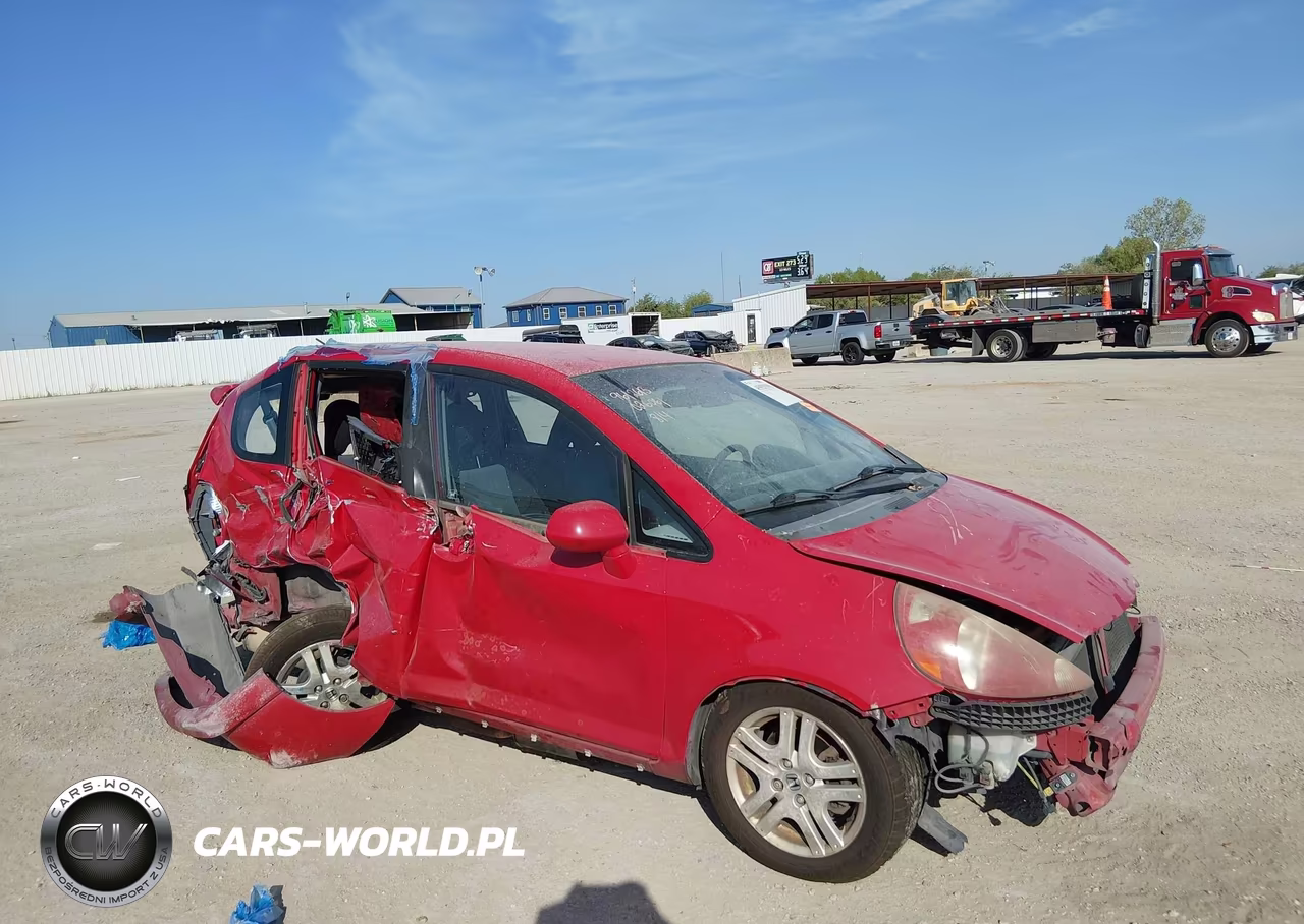 2007 Honda Fit Sport VIN:JHMGD38627S026061 - 12