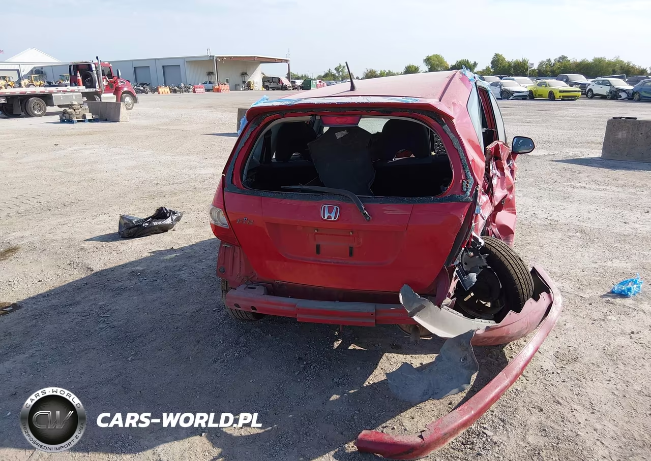 2007 Honda Fit Sport VIN:JHMGD38627S026061 - 13