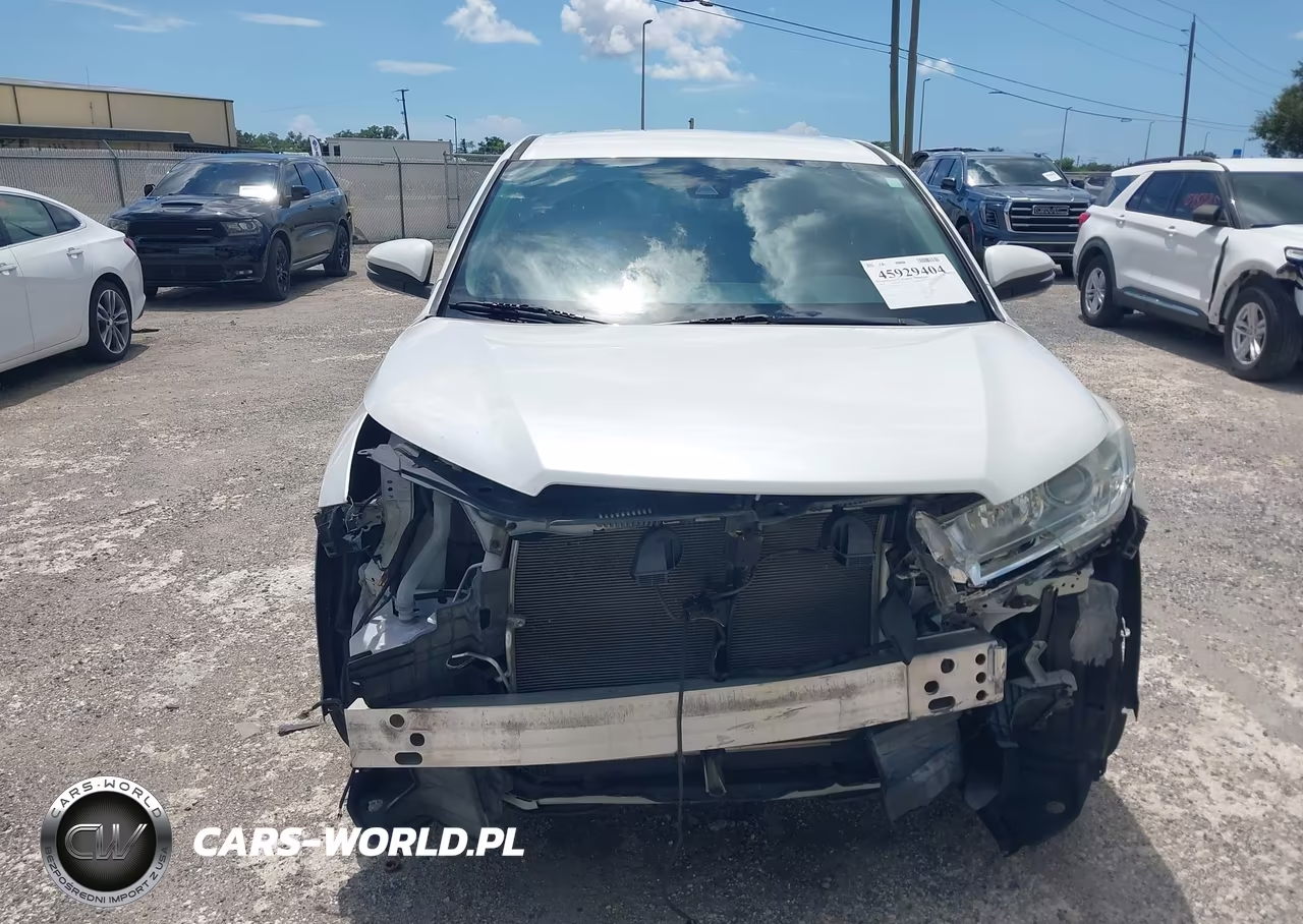 2019 Toyota Highlander Le VIN:5TDZZRFH9KS300117 - 13