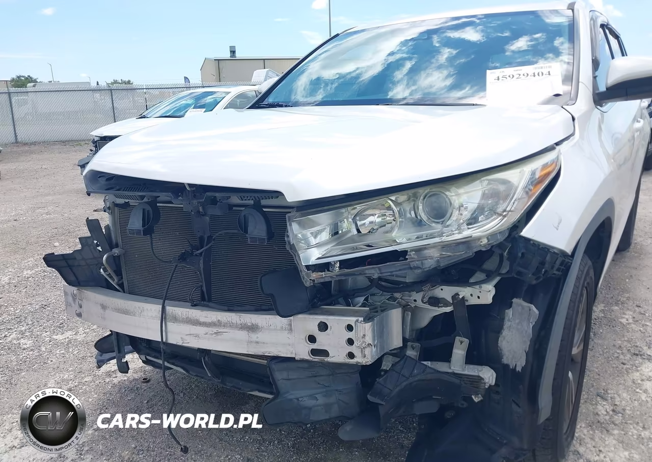 2019 Toyota Highlander Le VIN:5TDZZRFH9KS300117 - 6