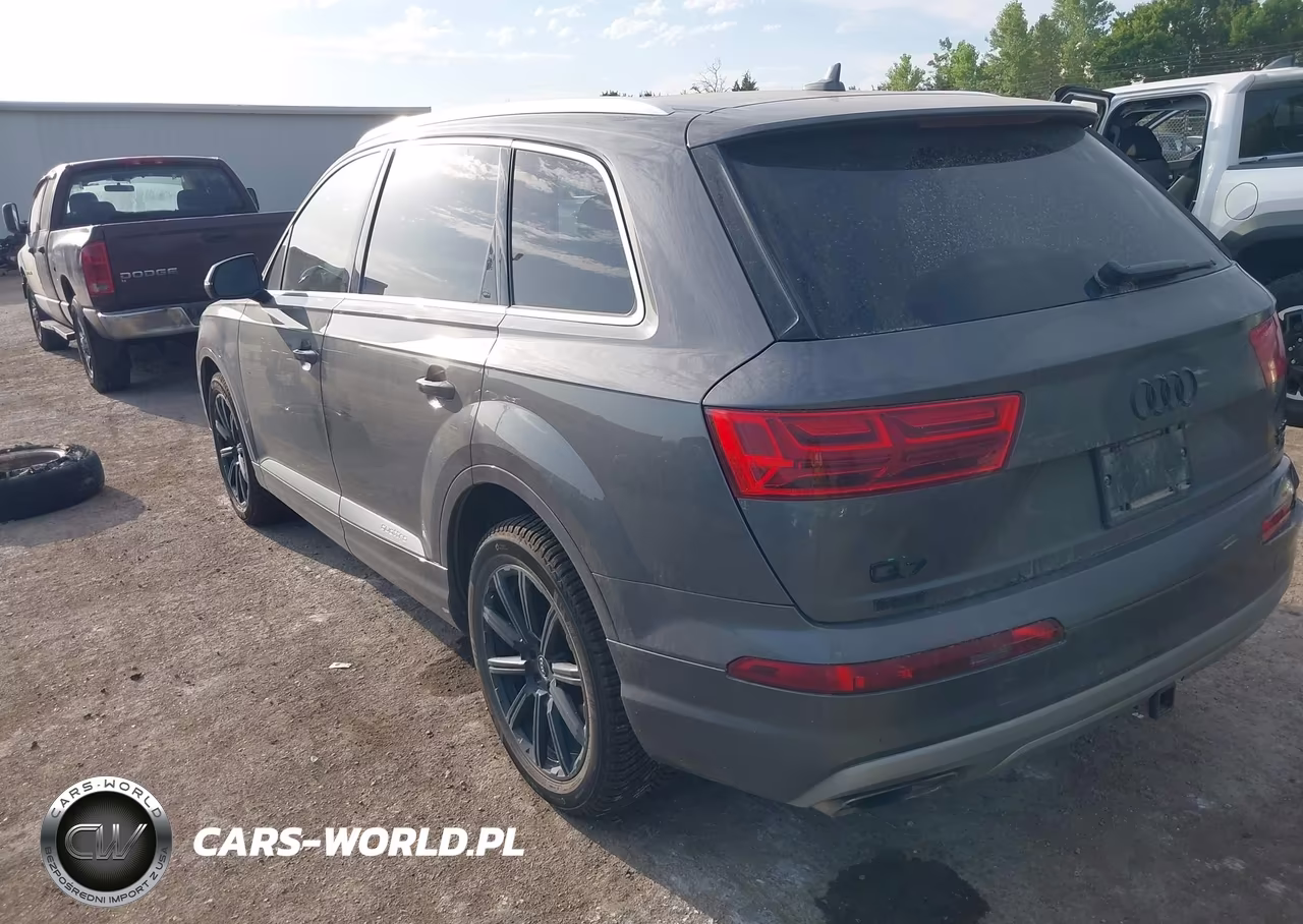 2018 Audi Q7 3.0T Premium VIN:WA1VAAF71JD045269 - 3