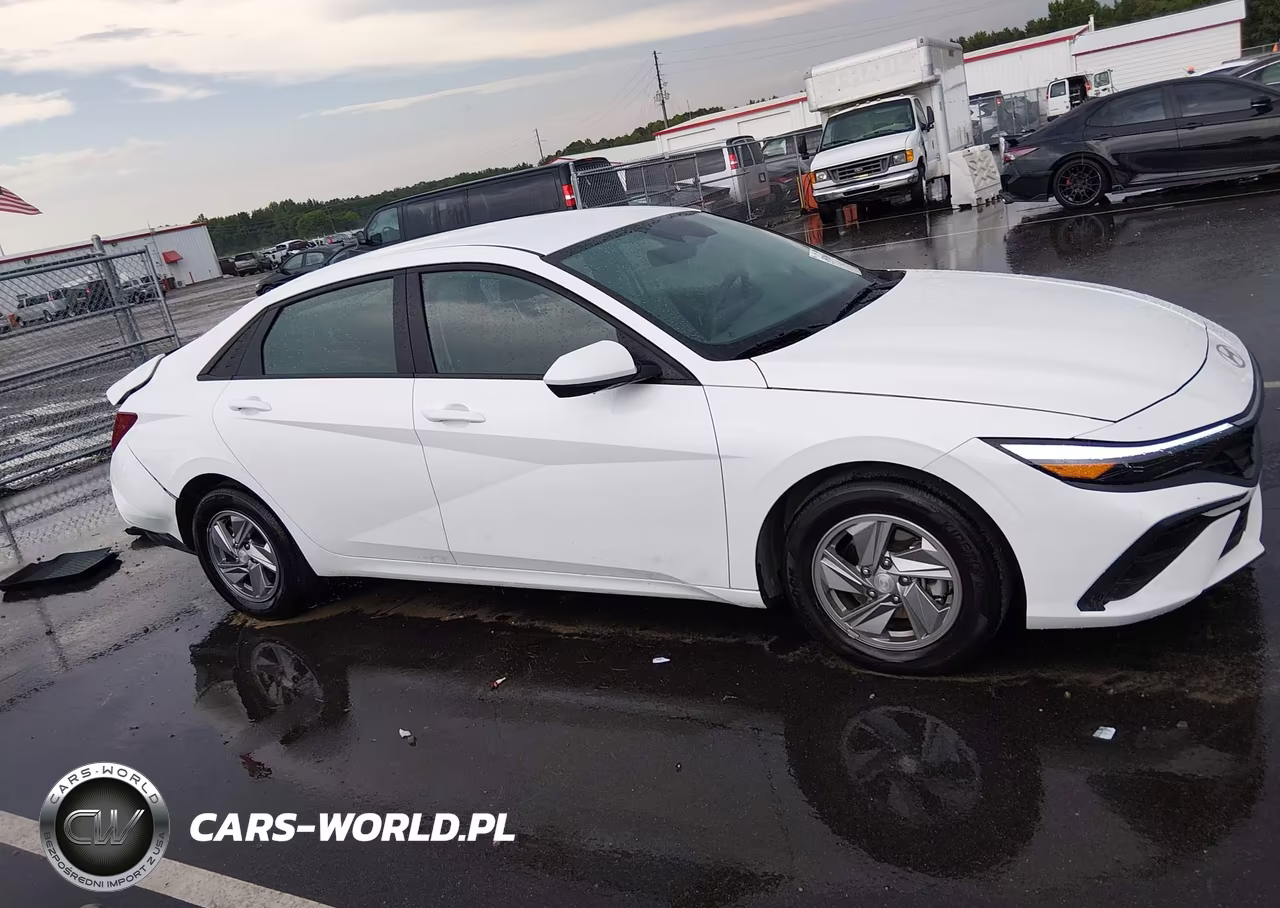 2026 Hyundai Elantra Se VIN:KMHLL4DG0TU186828 - 13