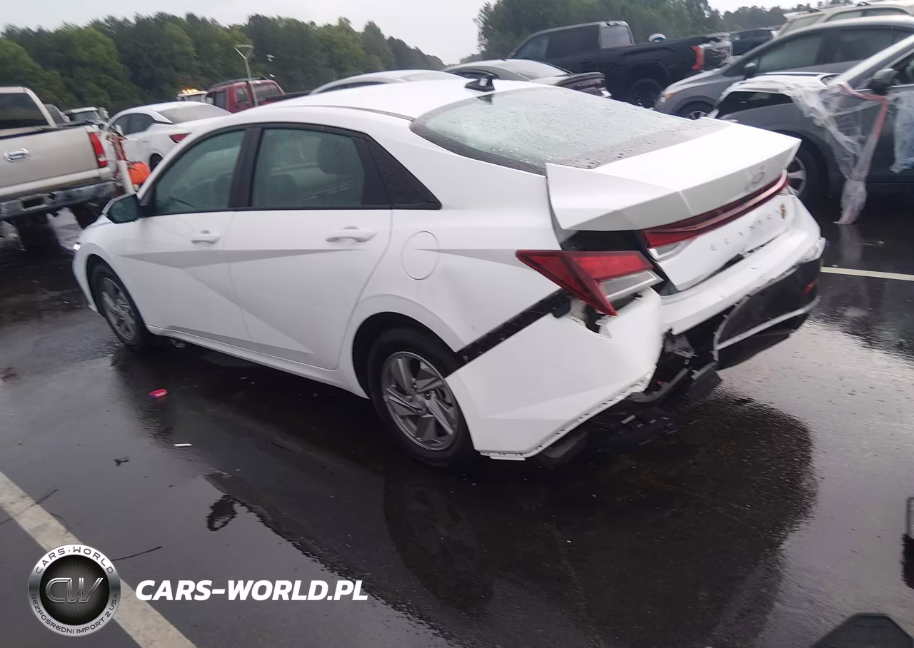 2026 Hyundai Elantra Se VIN:KMHLL4DG0TU186828 - 3