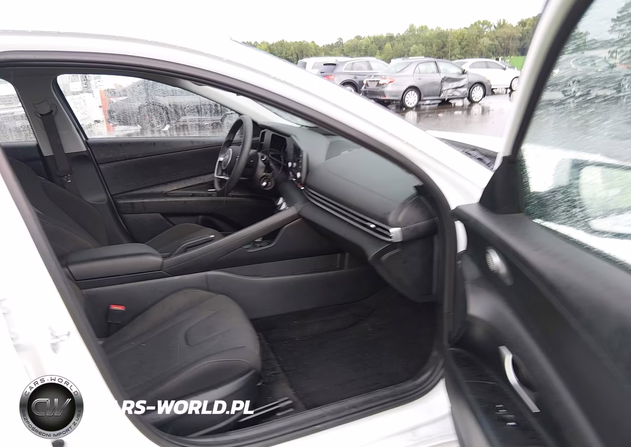 2026 Hyundai Elantra Se VIN:KMHLL4DG0TU186828 - 5