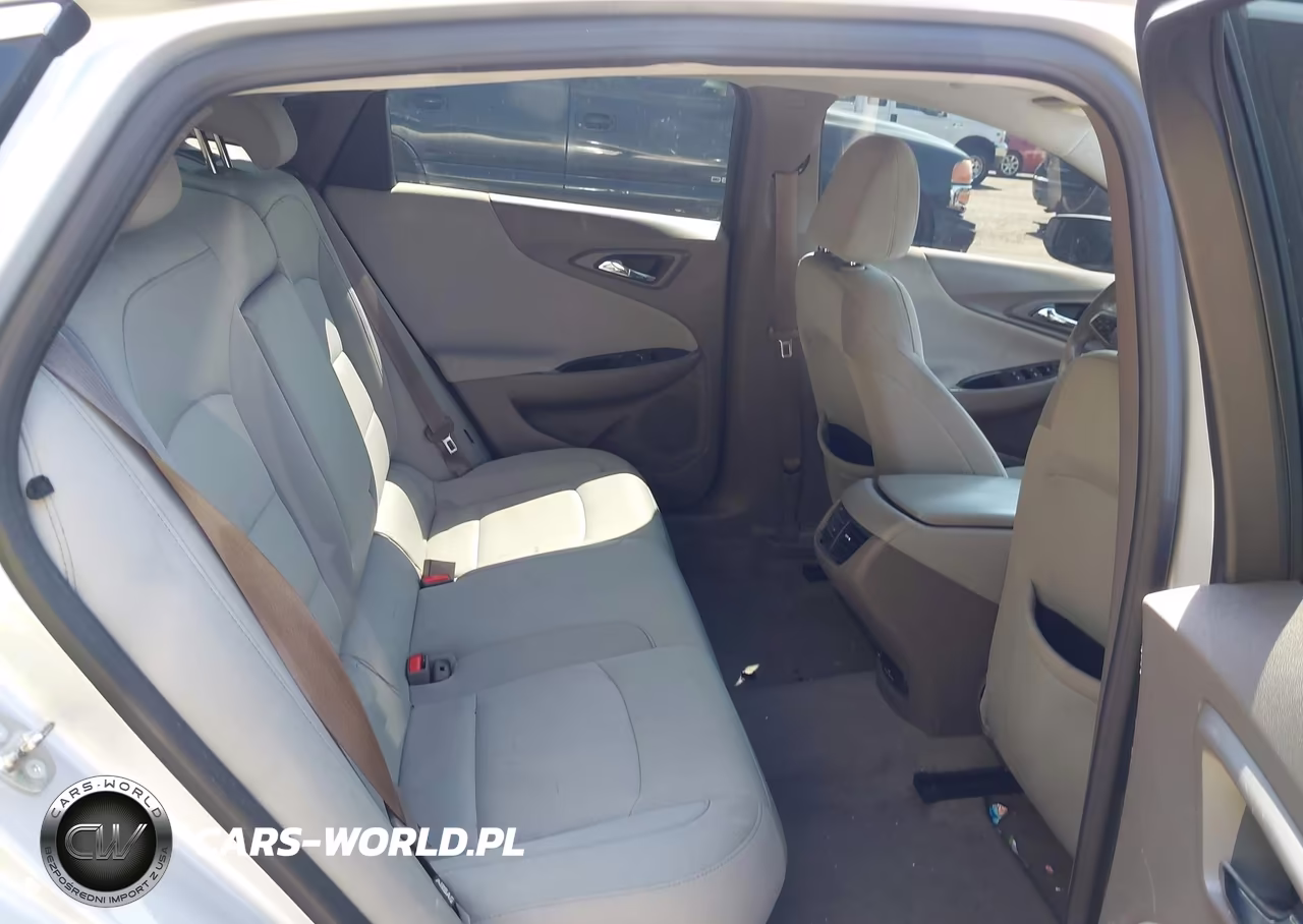 2018 Chevrolet Malibu Lt VIN:1G1ZD5ST4JF142066 - 8