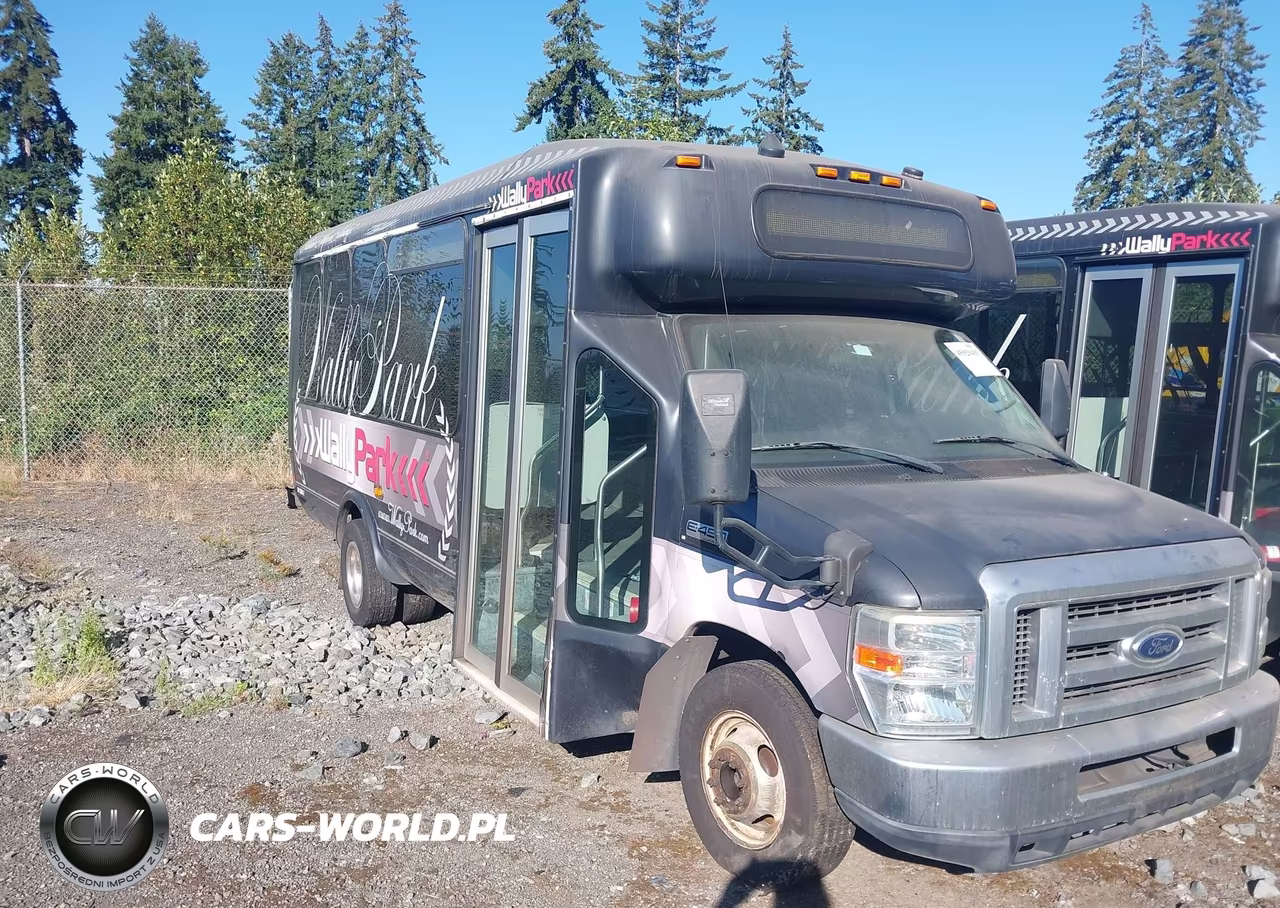2011 Ford Econoline Commercial Cutaway