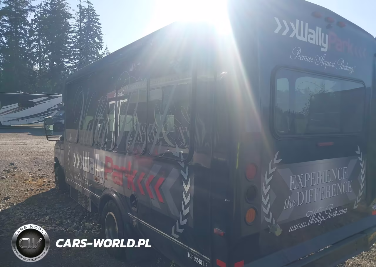 2011 Ford Econoline Commercial Cutaway VIN:1FDFE4FS1BDB22594 - 3