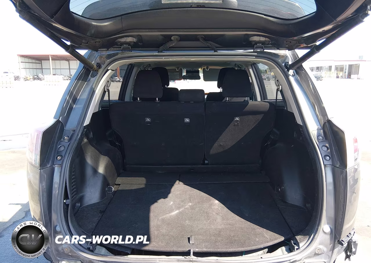2018 Toyota Rav4 Xle VIN:2T3WFREV5JW490742 - 18