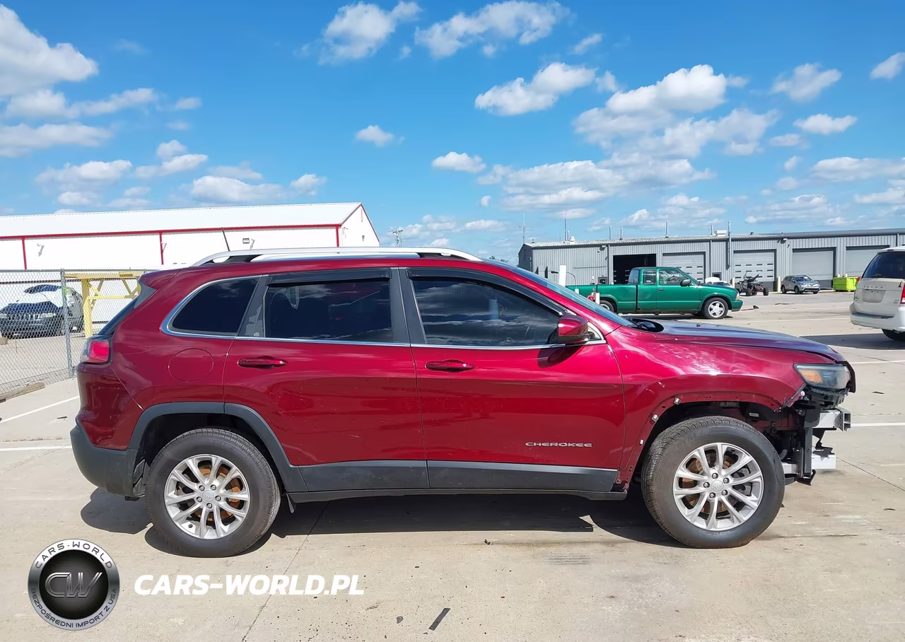 2019 Jeep Cherokee Latitude 4X4 VIN:1C4PJMCB9KD350805 - 14