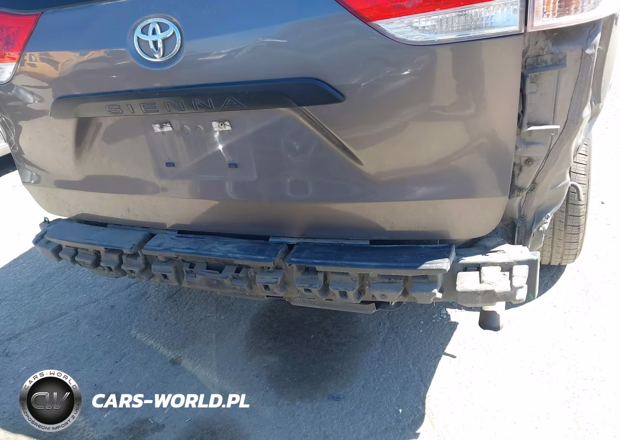 2013 Toyota Sienna L V6 7 Passenger VIN:5TDZK3DC5DS305133 - 6