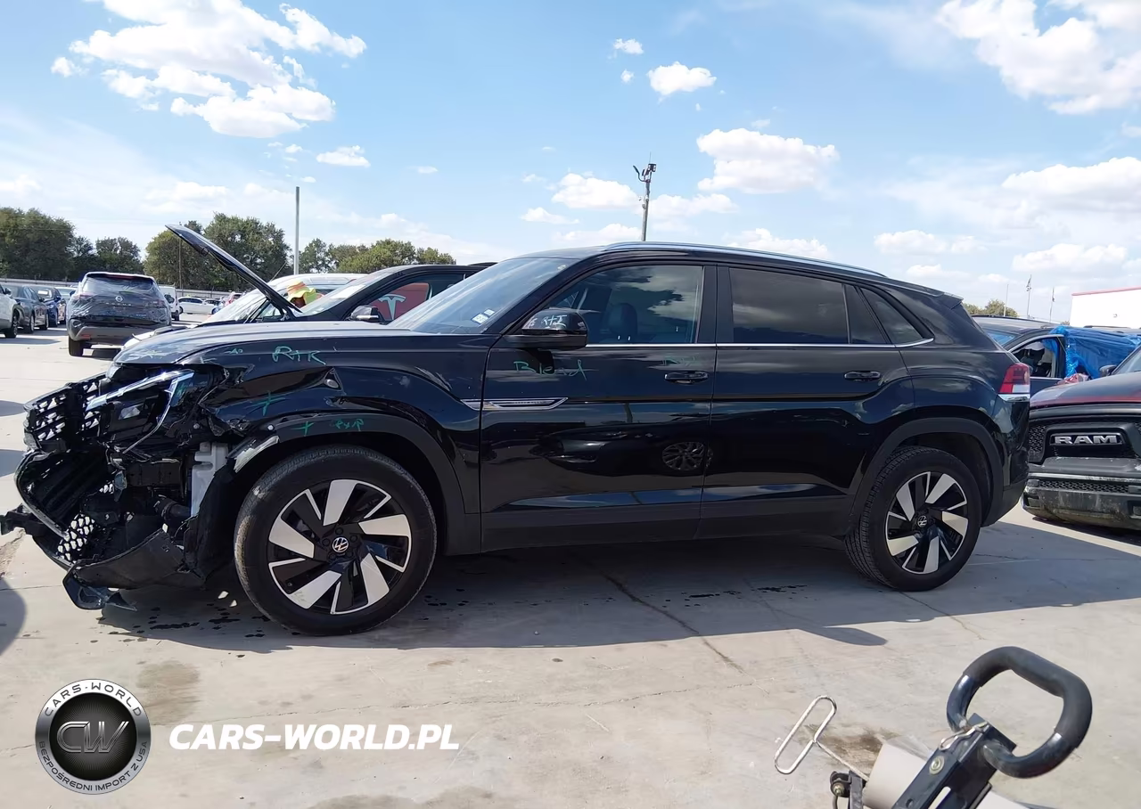 2026 Volkswagen Atlas Cross Sport Se With Technology VIN:1V2WC2CA8TC217315 - 14
