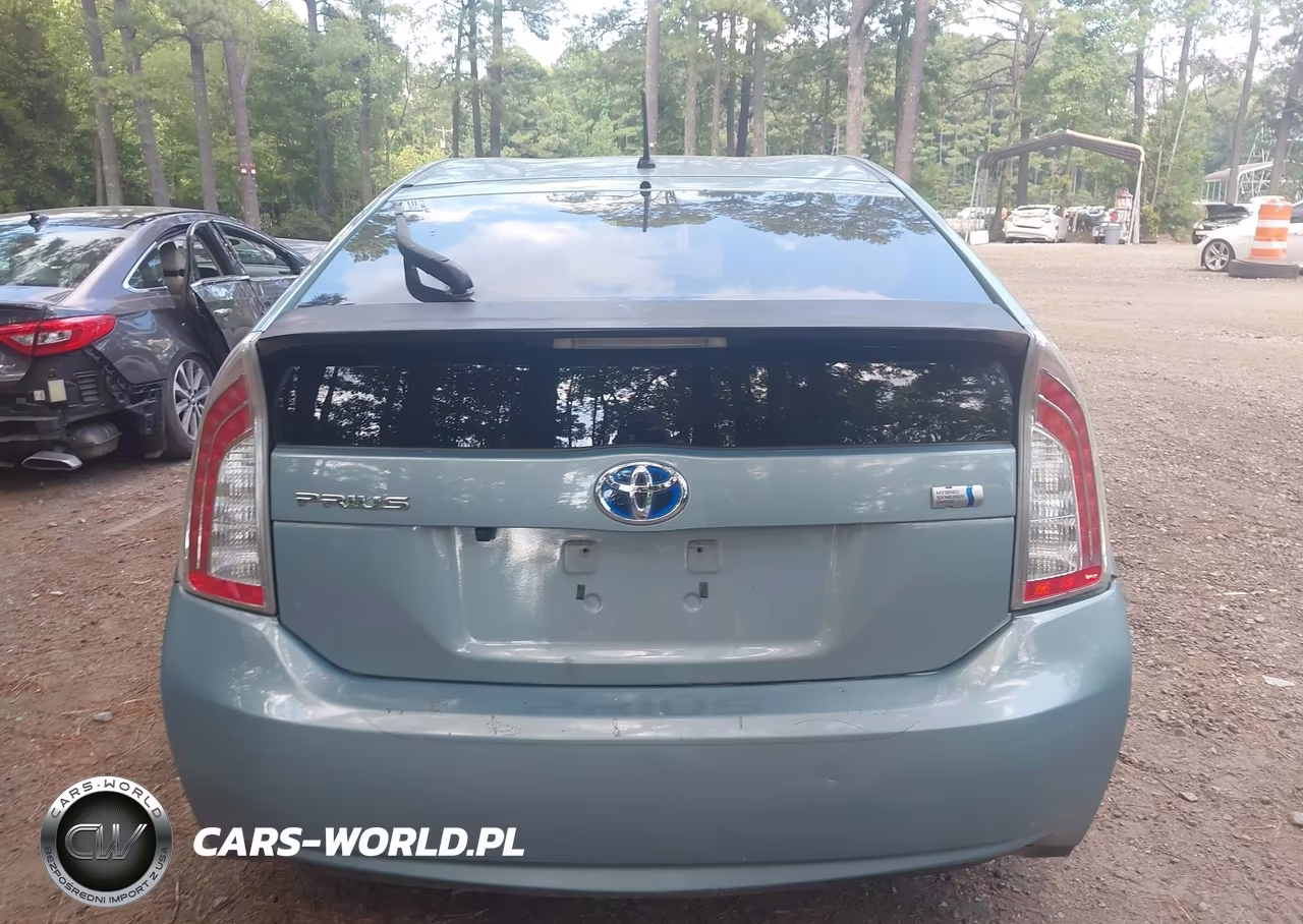 2012 Toyota Prius Two VIN:JTDKN3DU2C1539971 - 16