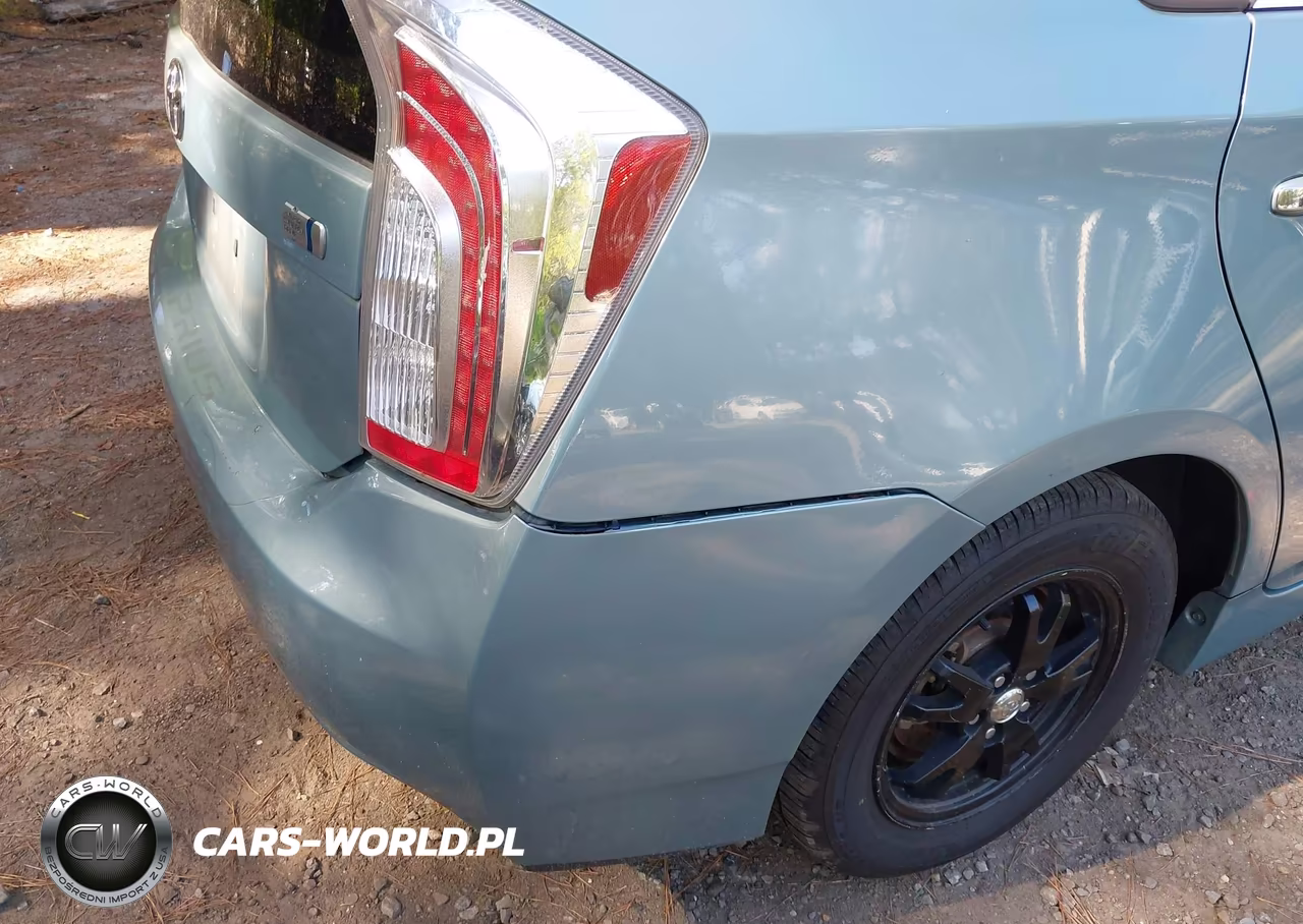 2012 Toyota Prius Two VIN:JTDKN3DU2C1539971 - 6