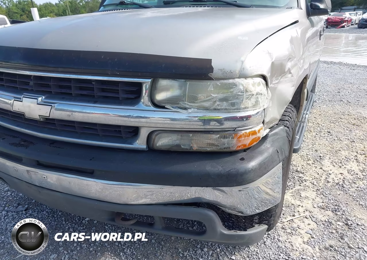2000 Chevrolet Tahoe All New Ls VIN:1GNEC13T0YJ197340 - 12