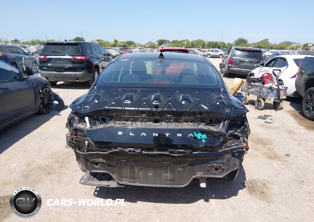 2024 Hyundai Elantra Sel VIN:KMHLM4DG7RU717173 - 16
