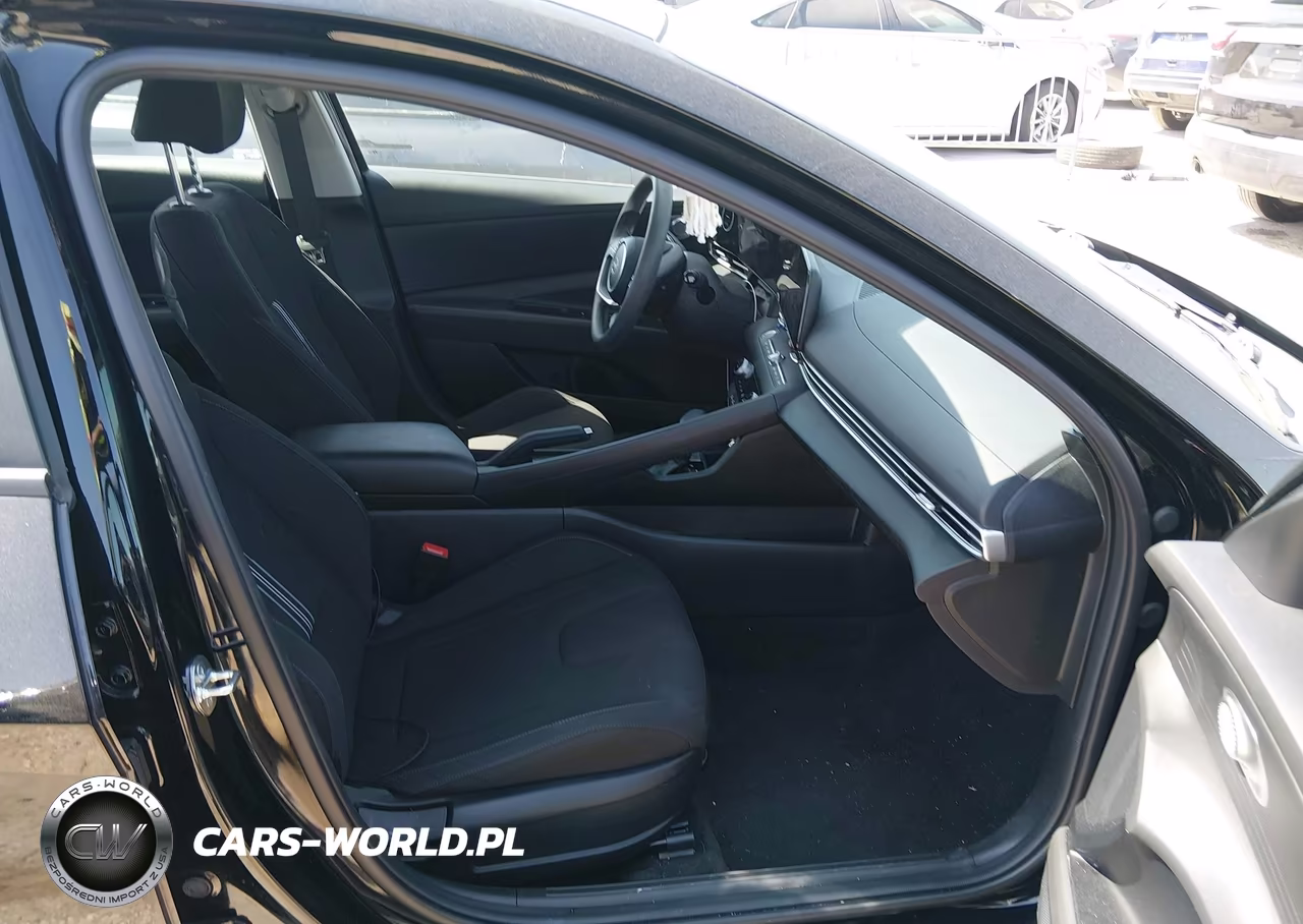 2024 Hyundai Elantra Sel VIN:KMHLM4DG7RU717173 - 5