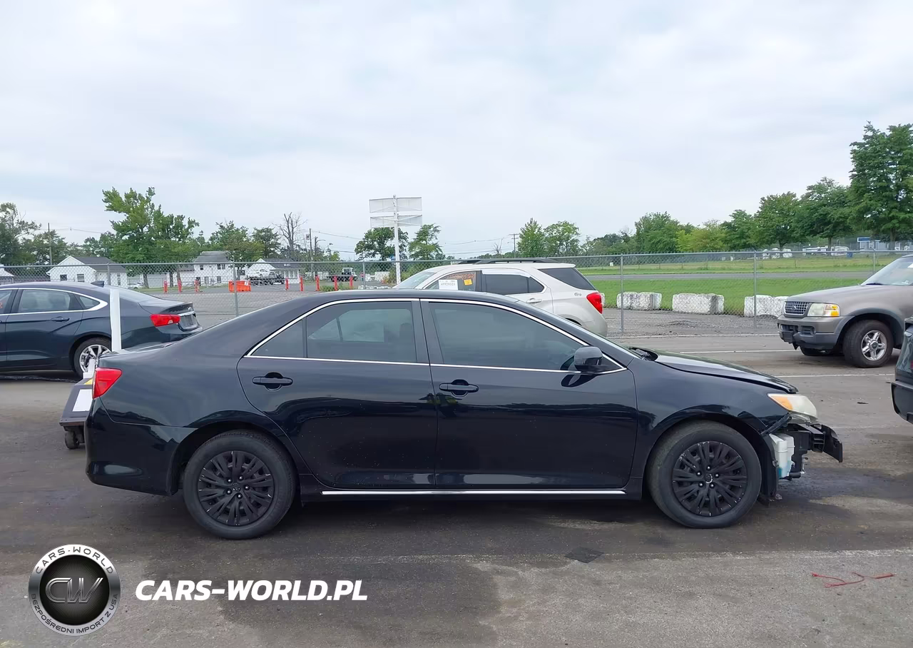 2012 Toyota Camry Le VIN:4T4BF1FK3CR220950 - 13