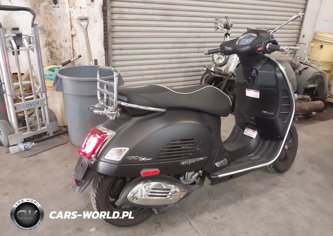 2021 Vespa Gts 300 VIN:ZAPMA39M9M5202204 - 4