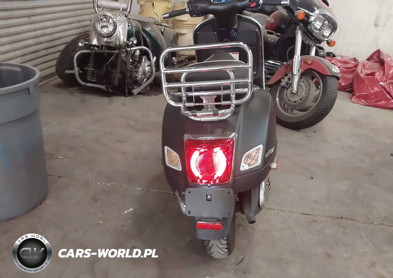 2021 Vespa Gts 300 VIN:ZAPMA39M9M5202204 - 6