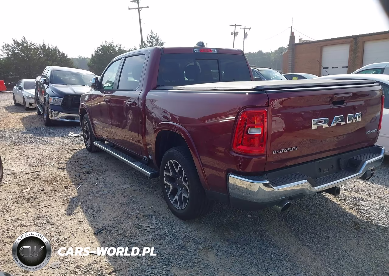 2025 Ram 1500 Laramie 4X4 5'7 Box VIN:1C6SRFJP0SN599265 - 3